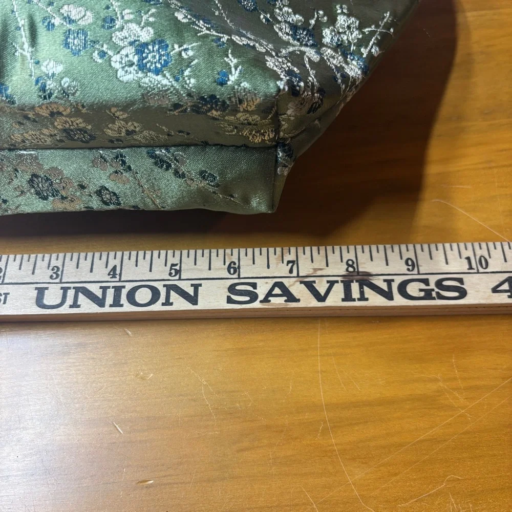 Oriental Floral Embroidered Purse Zipper Top Faux Silk Bamboo Handles - Picture 7 of 8